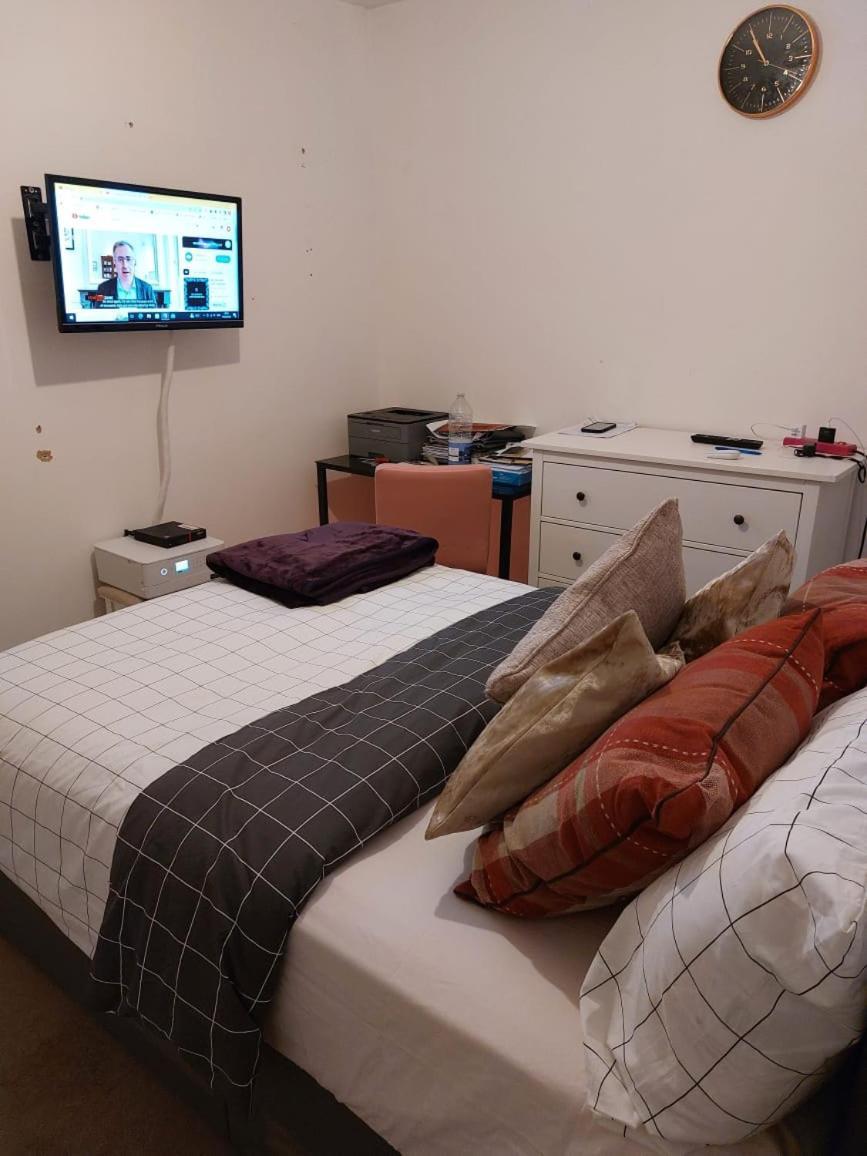 London Luxe Rooms Surbiton 外观 照片