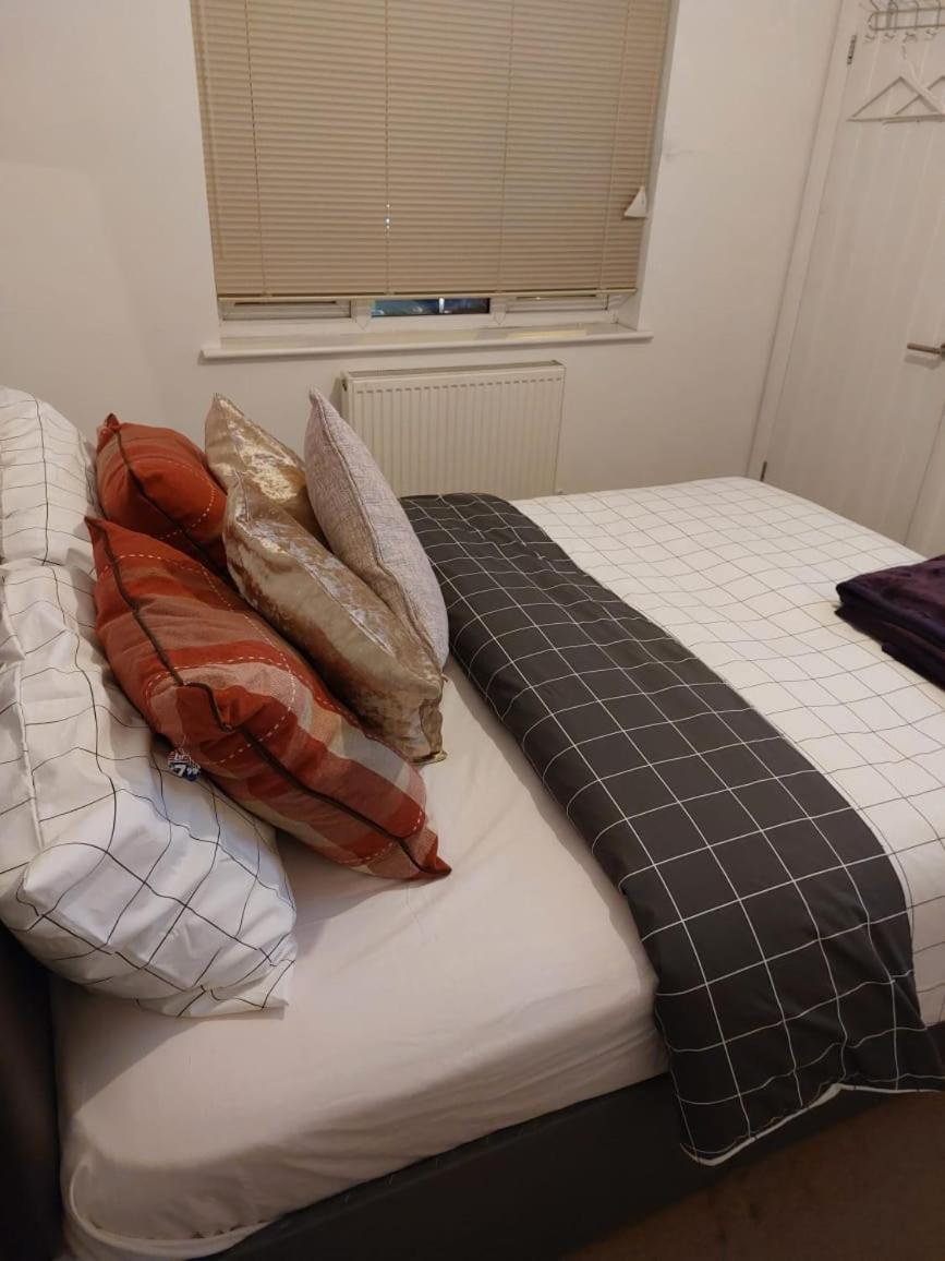 London Luxe Rooms Surbiton 外观 照片