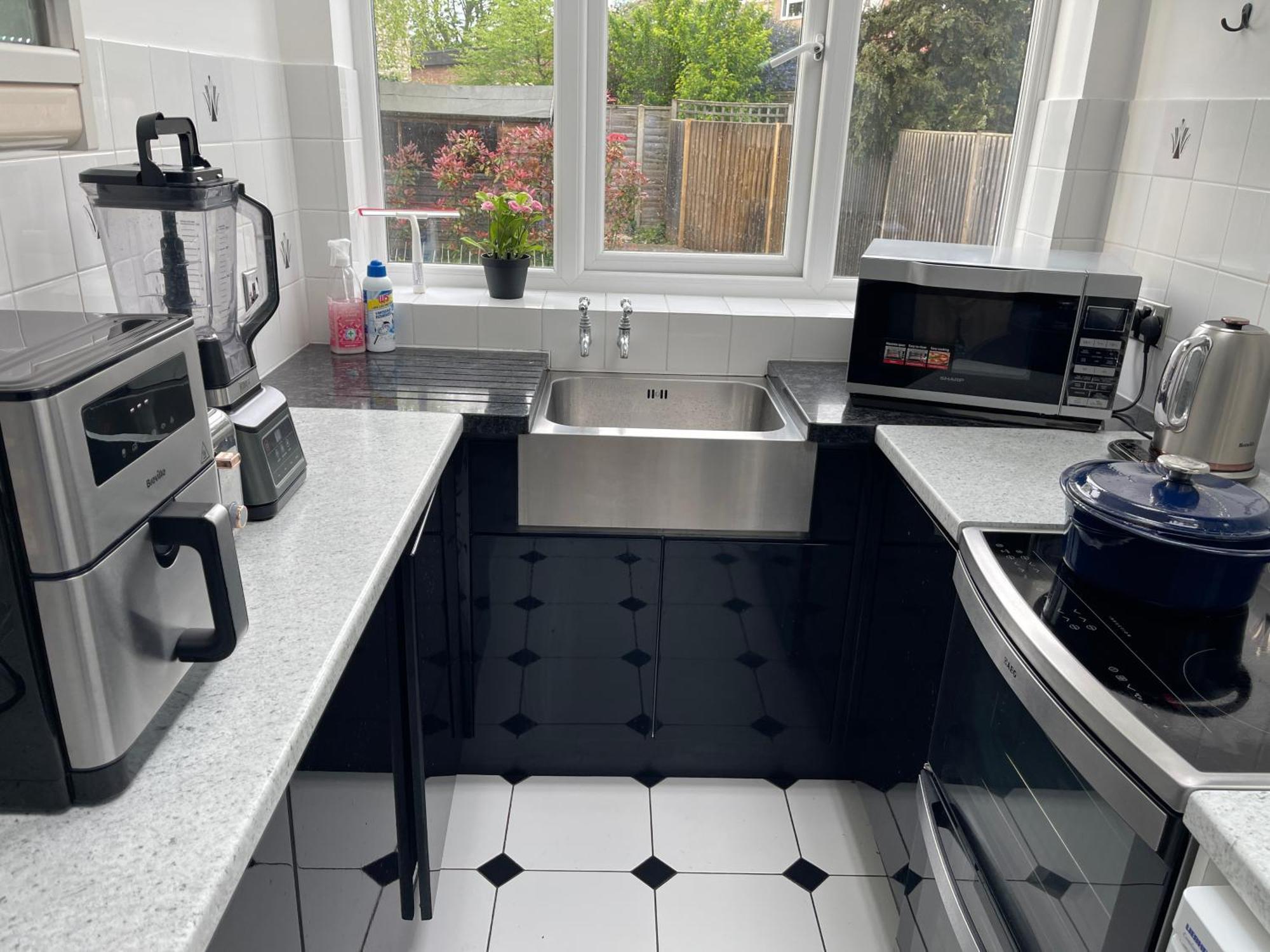 London Luxe Rooms Surbiton 外观 照片