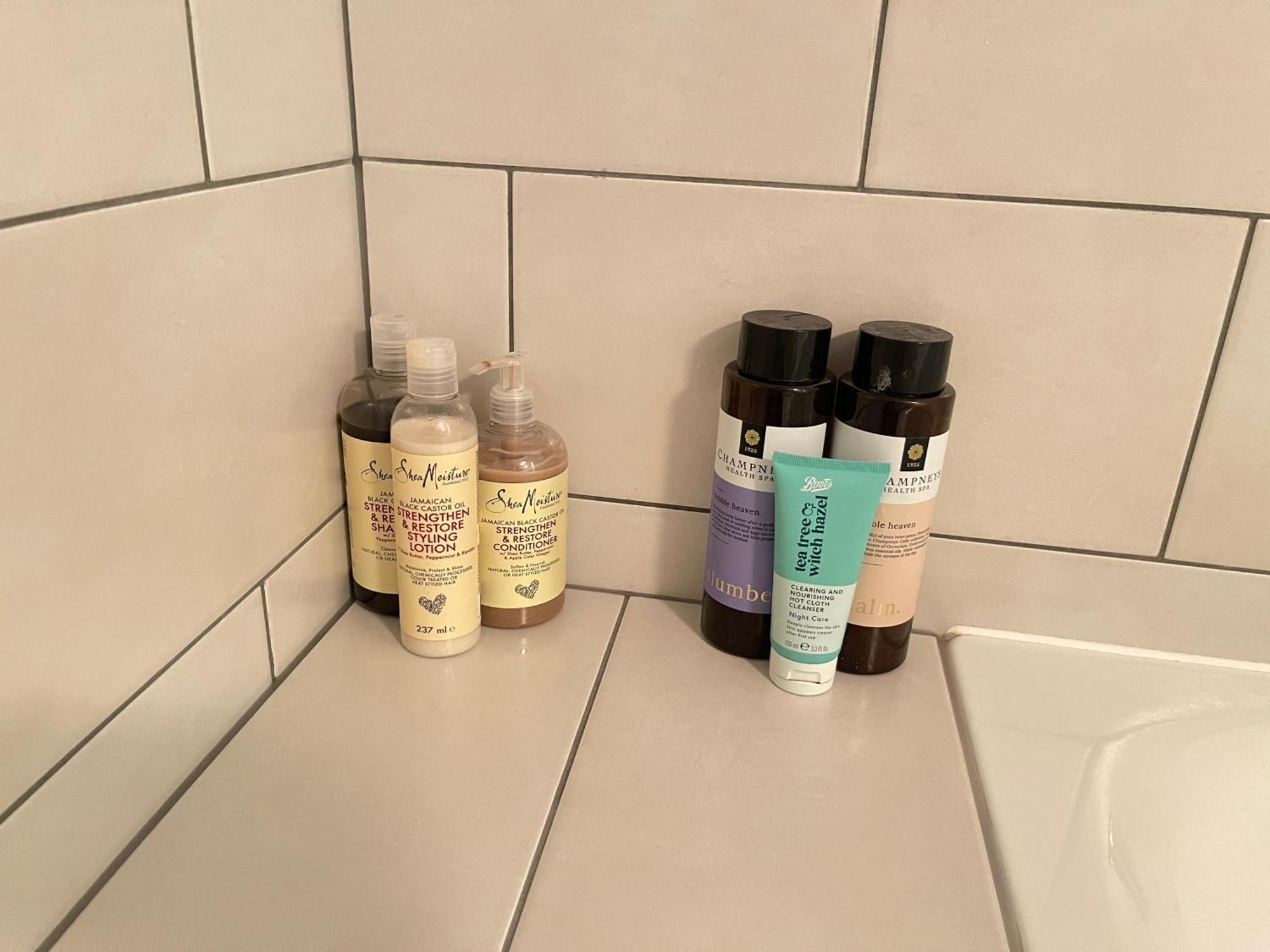 London Luxe Rooms Surbiton 外观 照片